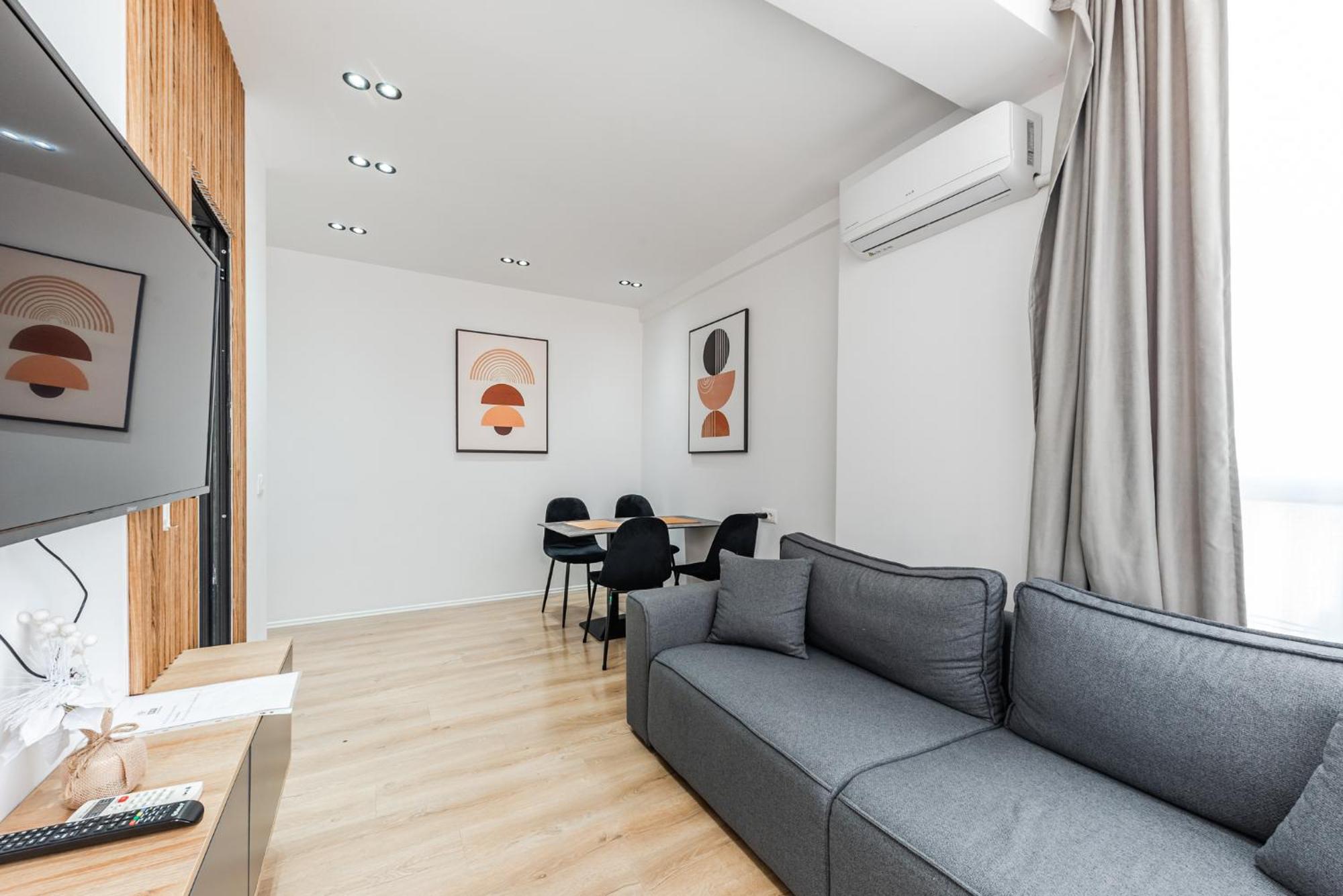 Atelier Apartments By Kondo Stays Τίρανα Εξωτερικό φωτογραφία