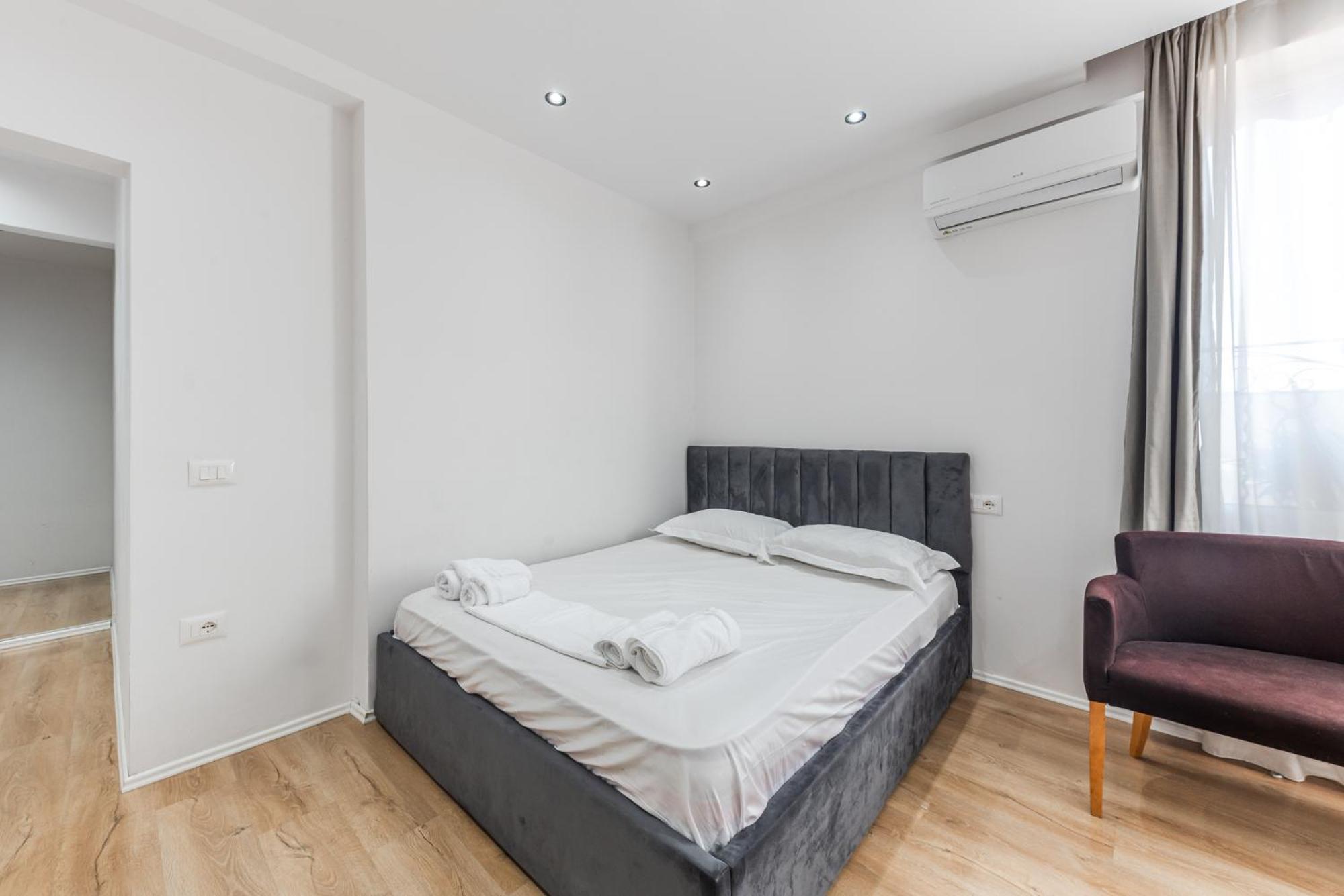 Atelier Apartments By Kondo Stays Τίρανα Εξωτερικό φωτογραφία
