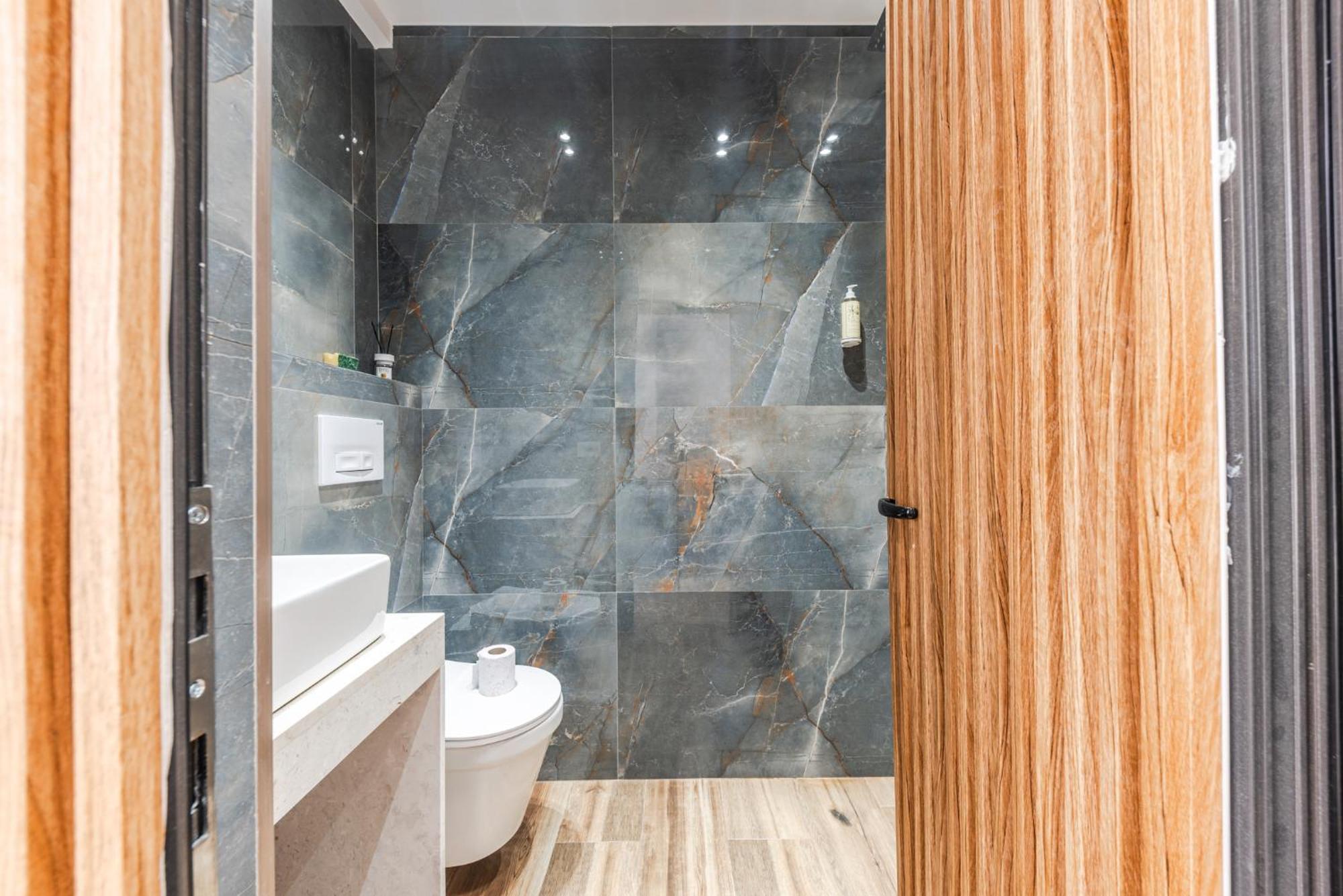 Atelier Apartments By Kondo Stays Τίρανα Εξωτερικό φωτογραφία