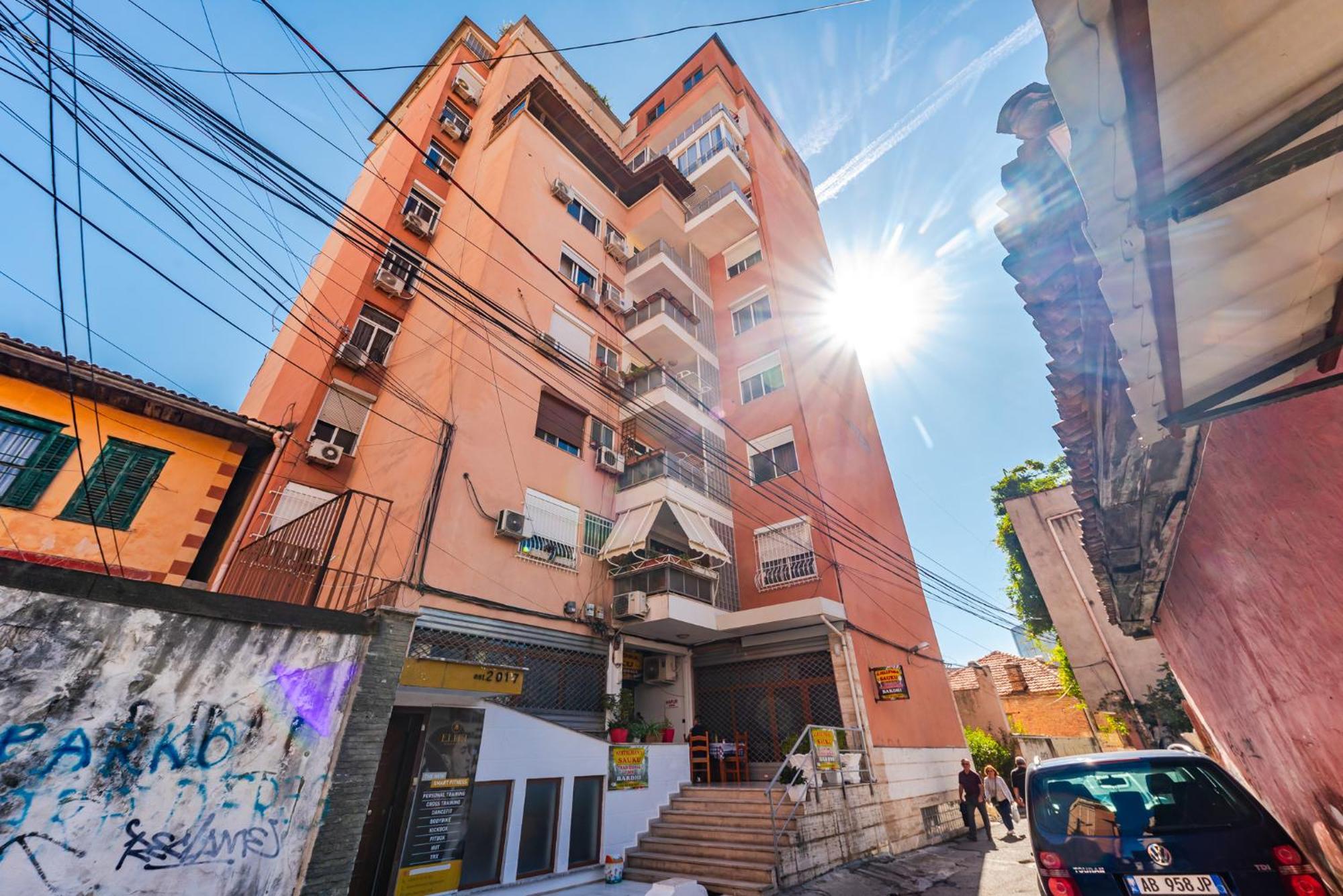 Atelier Apartments By Kondo Stays Τίρανα Εξωτερικό φωτογραφία